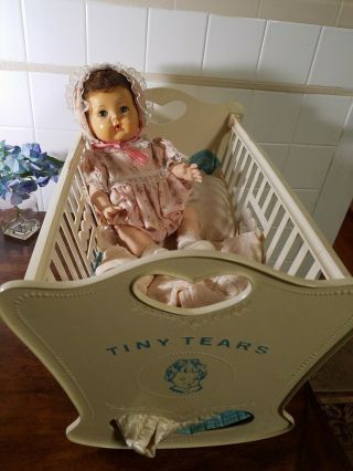 Tiny Tears 1950’s Vtg 13” With Rubber Body American Character And Cradle