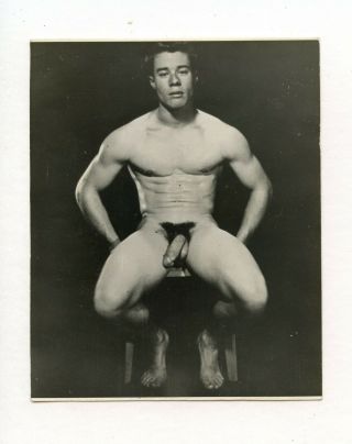 28 Vintage Photo Unknown Studio Nude Male Muscle Bodybuilder Men Physique Gay
