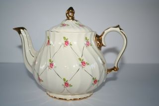 Sadler Teapot 2790 With Pink Rosebuds And 24ct Gold Trim Made In England