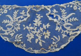 A 18th Century Devon Or Brussels Lace Sleeve Ruffles With Droschel Net