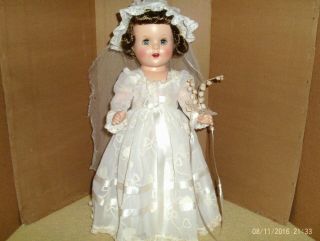 50 ' s vintage 15 in.  composition jointed ROBERTA bride doll 6