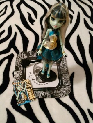 2012 Pre - Owned 13 Wishes Monster High Frankie Stein Doll & Accessories