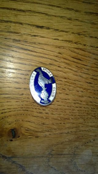 Vintage/Antique Tottenham Hotspurs Supporters Enamel Badge 4