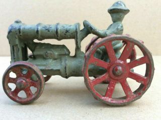 Antique Cast Iron Toy Fordson Tractor Arcade Hubley