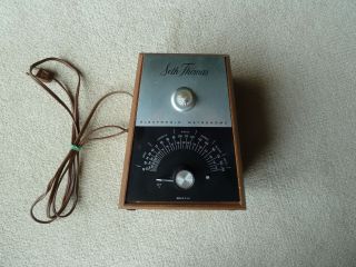 Vintage Seth Thomas Electronic Metronome,  Wood Case,  E962 - 000
