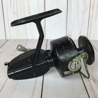 Vintage Garcia Mitchell 300 Spinning Reel Made in France Plus EXTRA SPOOL & CASE 3