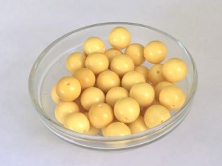 30 Bakelite 14mmcream - Colored Loose Beads Without Holes