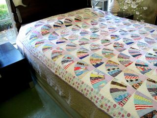 Vintage Feed Sack Hand Sewn GRANDMOTHER ' S FAN Thin Quilt,  Needs TLC; TWIN 4