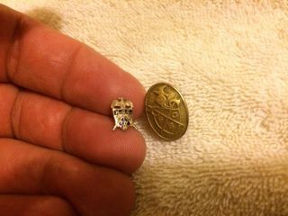 Antique Gold Brass Pin Clip Fcb Knights Of Pythias Skull Kje Screw Back Pair