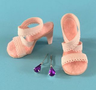 Vintage Doll Shoes Heels & Jewelry Madame Alexander Cissy Miss Revlon Dollikins