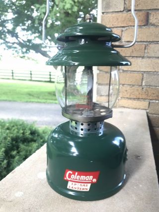 Vintage Coleman Lp Gas Lantern Model 5120 - Dated 12/1962 - Near