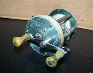Vintage Shakespeare Light Wondereel Baitcast Fishing Reel - No.  1921 - Model GE 2