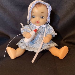 Vintage Soft Vinyl Baby Doll With Bottle Jointed Crocheted Outfit 6” OOAK Japan 4