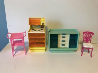 Vintage Barbie Dream Furniture Kitchen Stove & Accessories