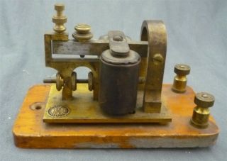 Antique Telegraph Morse Code Sounder Cpr Canadian Pacific Railway R801