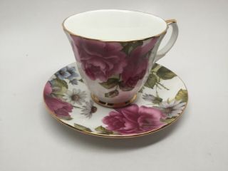 Vtg Duchess Fine Bone China “burgundy Roses” Tea Cup & Saucer Made In England