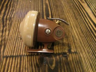 Wright & Mcgill Eagle Claw Ec - 88 - B Spin Casting Fishing Reel - Made In Usa