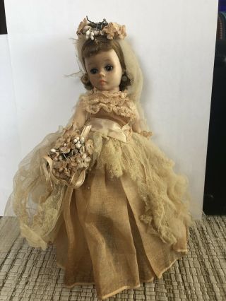 Vintage Madam Alexander 9 Inch Cissette Bent Leg Bride Doll