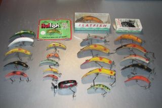 Assortment Of 22 Flatfish Lures & 1 Fishcake Lure By Helin Tackle Of Michigan