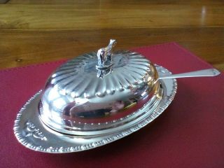 A Vintage Silver Plated Butter Dish - Cow Finial