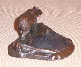 Art Deco Casting Bronze ASHTRAY Bear by the Forest Lake Theme 187R 3