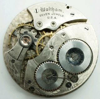 Vintage Waltham No.  210 7 Jewel 12 Size Pocket Watch Movement Runs For Repair