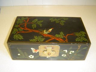 Maitland Smith Ltd.  Bird Handcrafted Hong Kong Vintage Black Lacquer Curio Box