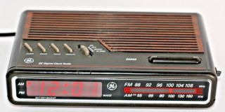 Alarm Clock Radio Ge Wood Grain Finish Vintage Digital Model 7 - 4612b Guc