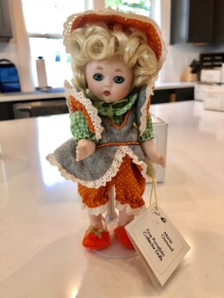 Marie Osmond Fine Porcelain Petite Amour Lucy Goosey Collector Doll