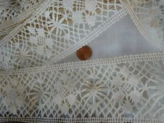 2.  5 " Wide French Antique Lace Trim Bobbin 4.  5 Yards Scalloped