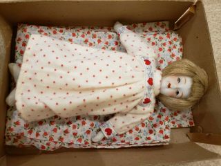 Antique Bisque 7” Doll closed mouth 3