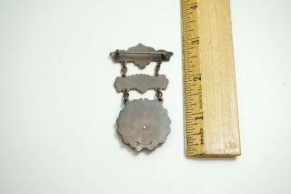 ANTIQUE 1901 T.  S.  A.  A.  100 YDS RUN SR TRACK AND FIELD MEDAL AWARD HANGER PIN 7