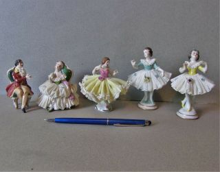 A Group Of 5 Volkstedt (germany) Small Dresden Lace Figurines
