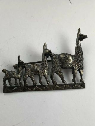 925 Sterling Silver - Vintage Detailed Antique Alpaca Family Brooch Pin -