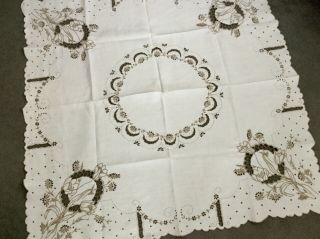 Vintage Lovely Hand Embroidered Madeira Tablecloth Coffee & White 40” X 42”