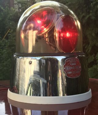 VINTAGE FEDERAL SIGNAL MODEL 175 BEACON RAY LIGHT WITH GLASS DOME See Video 10
