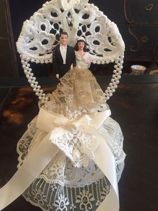 Vintage 1970s wedding cake topper in porcelain and lace 3