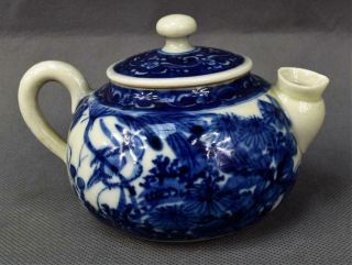 Small Chinese Porcelain Teapot Cobalt Blue & White Age Unknown Hand Painted