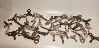 37 Antique Keys - For Clocks - For Toys - Metal - Cast Iron - 1.  5 In To3 In - 1800s? (8)