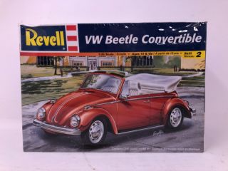 Revell Vw Beetle Convertible 1:25 Scale Model Kit Factory