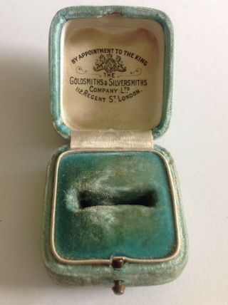 Antique Velvet & Silk Lined Ring Box / Case - Goldsmiths Silversmiths London