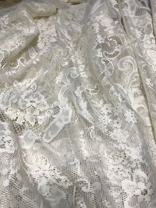2 Panels Vintage Scroll Lace Sheer Curtains 2