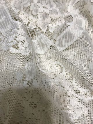 2 Panels Vintage Scroll Lace Sheer Curtains 3
