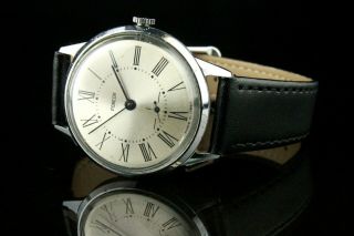 Pobeda.  17 Jewels.  Second Moscow Watch Factory.  Soviet Mechanical Wristwatch.  Ussr ☭