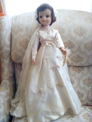 Vintage Bride Doll Deluxe Reading Corp 1960 