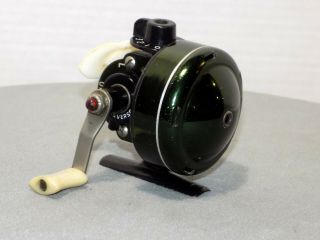 Vintage Johnson Century Model - 100 B Spin Cast Fishing Reel Vgc,