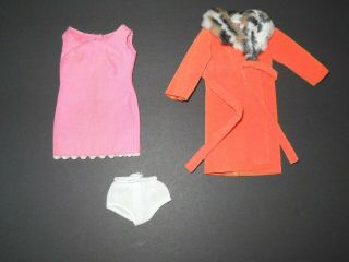 Vintage Barbie Sears Exclusive Glamour Group 1510 Mod 1970 Coat Dress Panties