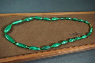 Antique Art Deco Natural Green Malachite Lady Bead Strand Necklace Beaded Choker 2