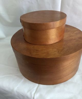 Vintage Wooden Shaker Oval Box By W.  E.  Harris Chatham Mass For F.  O.  Merz