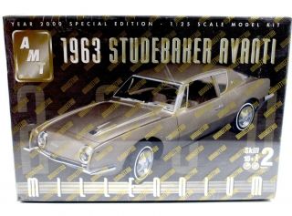 1963 Studebaker Avanti Year 2000 Special Edition Amt Ertl 1:25 Kit 30268